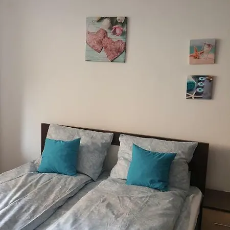Str Buna Ziua 25c Apartamento *